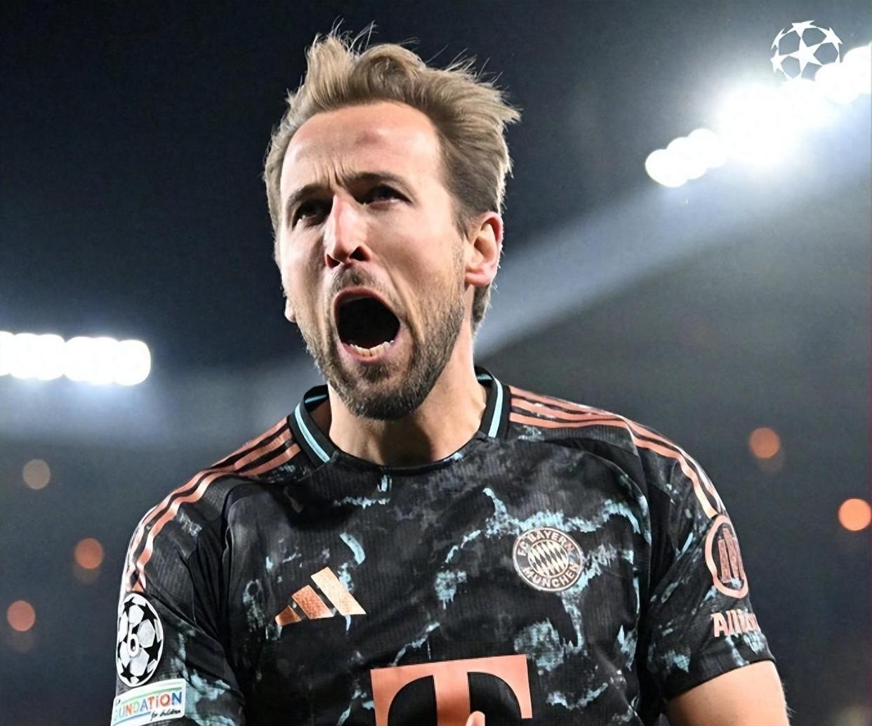 包含日本逆转利物浦，阿奎罗爆发神勇的词条