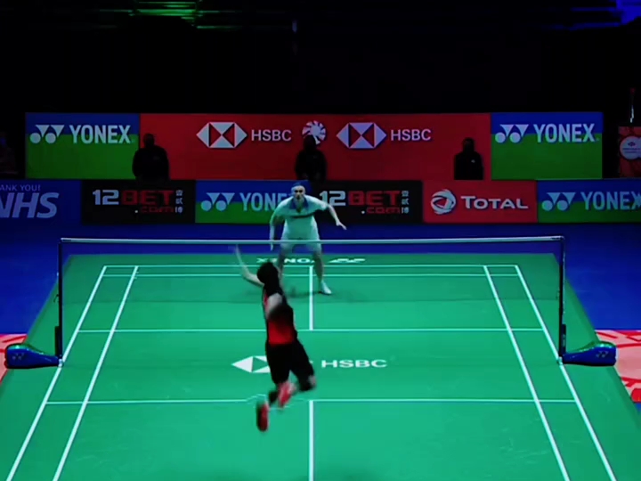 包含英格兰羽毛球队爆冷韩国羽毛球队，安赛龙统治全场的词条