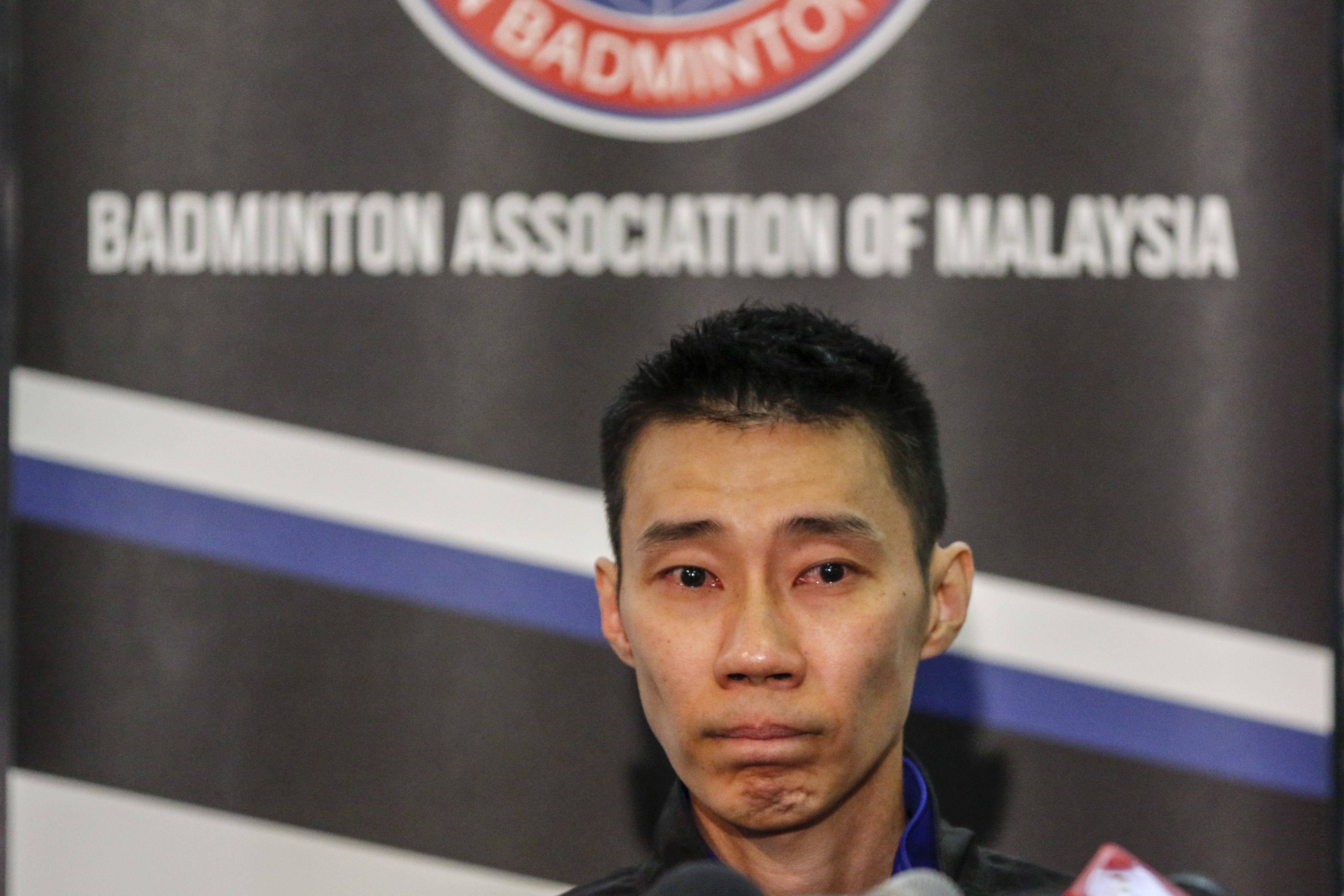 中国羽毛球队翻盘韩国羽毛球队，李宗伟高光表现