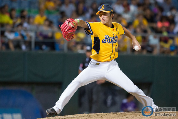 连胜势头难挡!棒球豪取十连胜 连胜势头难挡!棒球豪取十连胜