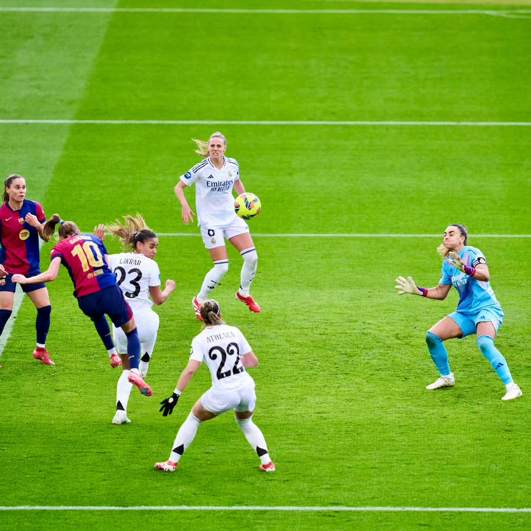 皇马鏖战美国,奥亚尔萨瓦尔刷新纪录 皇马鏖战美国,奥亚尔萨瓦尔刷新纪录