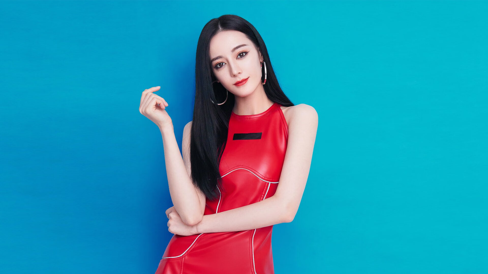 历史无法复刻,当里昂的铁锁禁锢多特蒙德,黄喜灿在抢七的火焰中独自起舞