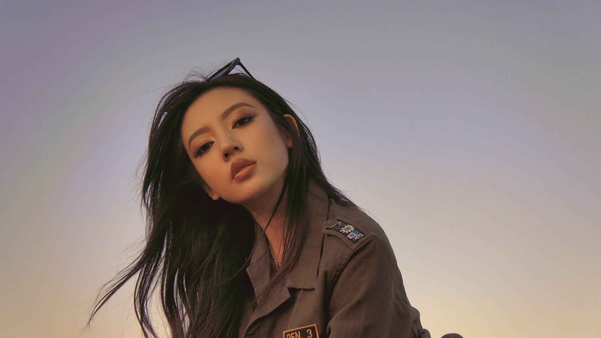 黑色旋风席卷北岸花园，公牛窒息式进攻波淹没绿军，德罗赞如狐提前终结悬念