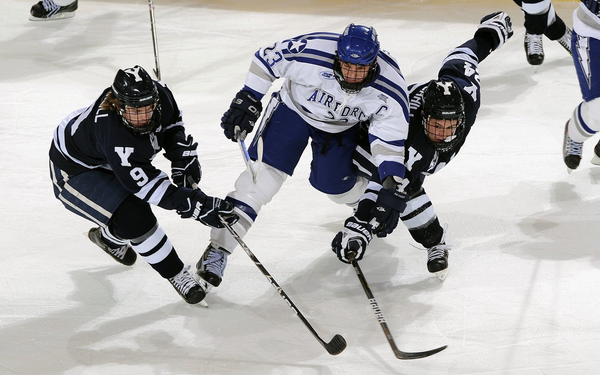 高原之巅的弈者，约基奇如何在呼吸都痛的丹佛，用一记非典型关键球完成致命裁决